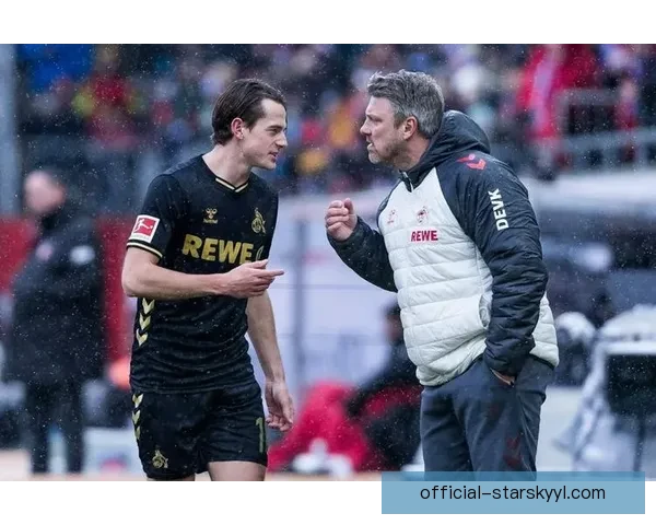 科隆霍村卡明斯基克拉马里奇对决 科隆霍村卡明斯基克拉马里奇对决